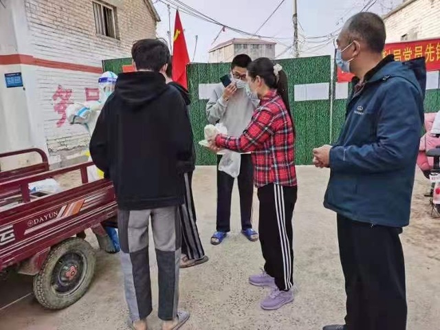 微信图片_20220417225409.jpg 微信图片_20220417225409.jpg