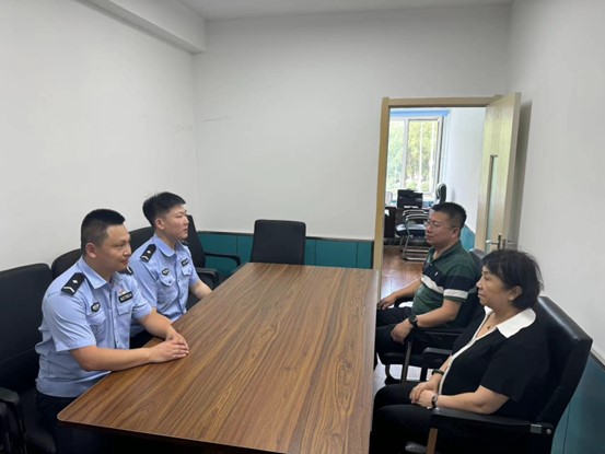 图片2.jpg 图片2.jpg