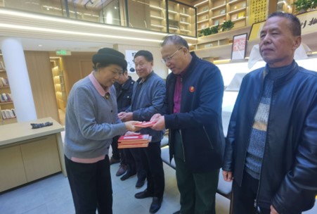 图片4.jpg 图片4.jpg