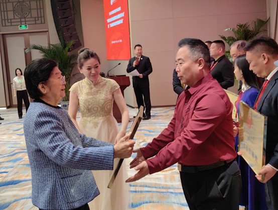 图片6.jpg 图片6.jpg